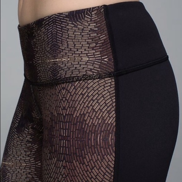 Lululemon | Wonder Under Golden Cashew Goddess - Picture 5 of 8